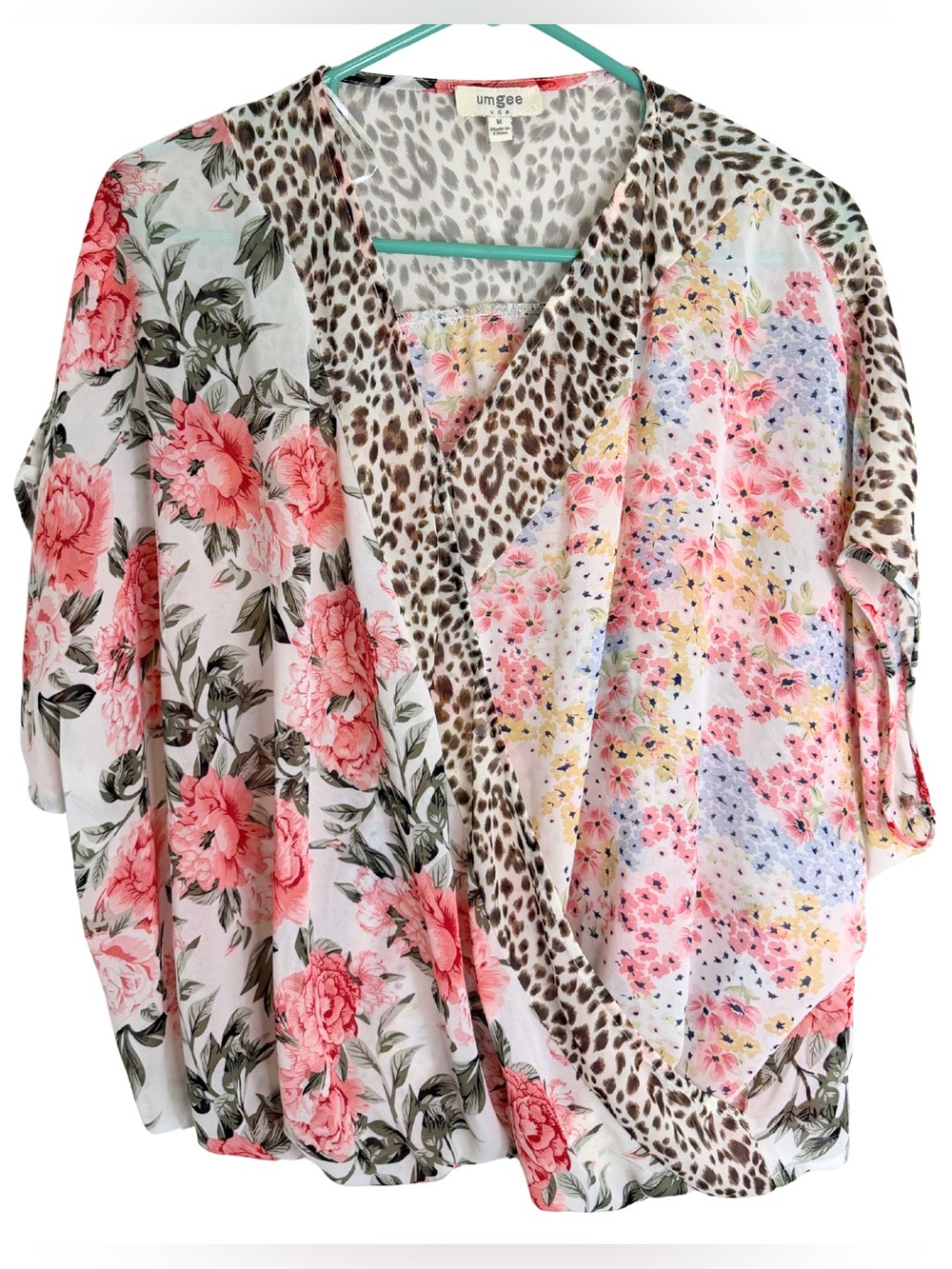 3/$20 Umgee Mixed Floral & Leopard Print Faux Wrap Sheer Blouse Size Medium